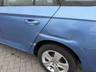 Skoda Fabia 1.2 TSI Ambition Business Combi picture 14