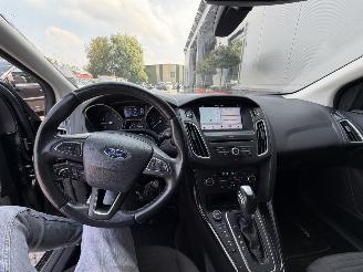 Ford Focus 1.0 Trend Wagon Automaat picture 35