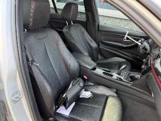 BMW 3-serie 328i xDrive High Executive picture 11
