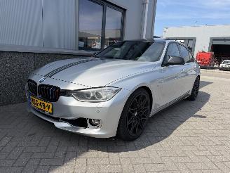 BMW 3-serie 328i xDrive High Executive picture 15