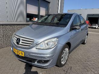 Mercedes B-klasse 200 Automaat. picture 26