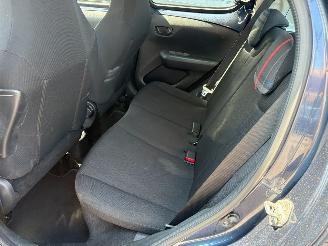Peugeot 108 1.0 e-VTi Active picture 26
