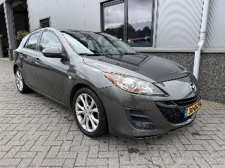skadebil auto Mazda 3 2.0 DiSi TS Plus 2009/11