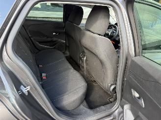 Peugeot 308 SW 1.2 PureTech Active Pack Business picture 32