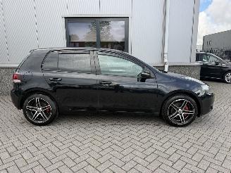 Volkswagen Golf 1.4 TSI Highline picture 3
