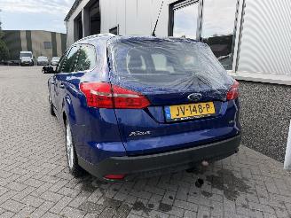 Ford Focus 1.0 Titanium picture 29
