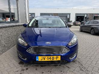 Ford Focus 1.0 Titanium picture 23