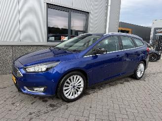 Ford Focus 1.0 Titanium picture 25