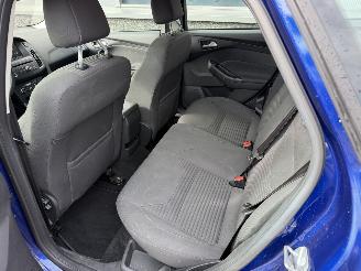 Ford Focus 1.0 Titanium picture 38
