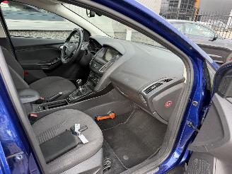 Ford Focus 1.0 Titanium picture 18