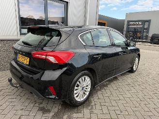 Ford Focus 1.0 EcoBoost Titanium Business picture 5