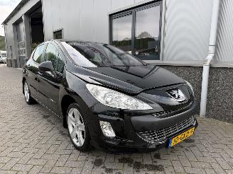 Schadeauto Peugeot 308 1.6 VTi XT 2008/7