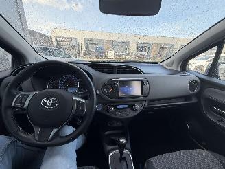 Toyota Yaris 1.5 Hybrid Lease Automaat picture 12