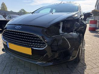 Ford Fiesta 1.0 EcoBoost Titanium 7-XPH-04. picture 13