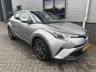 Toyota CH-R 1.8 Hybrid First Edition Automaat KX-829-R. picture 3