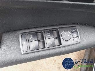 Mercedes E-klasse E (R207), Cabrio, 2010 / 2017 E-350 CGI V6 24V BlueEfficiency picture 21