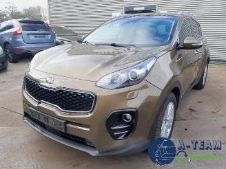 Coche siniestrado Kia Sportage Sportage (QL), Terreinwagen, 2015 / 2022 2.0 CRDi 185 16V VGT 4x4 2018/6