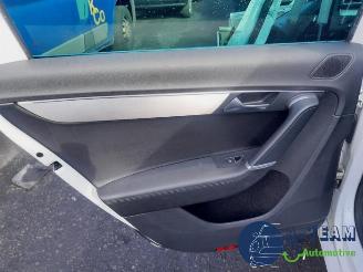Volkswagen Passat Passat Variant (365), Combi, 2010 / 2015 1.4 TSI 16V picture 24