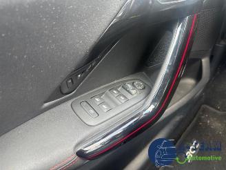 Peugeot 208 208 I (CA/CC/CK/CL), Hatchback, 2012 / 2019 1.2 12V e-THP PureTech 110 picture 22