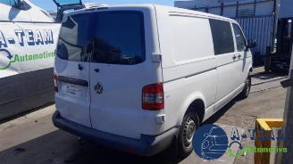 Uttjänta bilar auto Volkswagen Transporter Transporter/Caravelle T5, Bus, 2003 / 2015 2.0 TDI DRF 2013/10