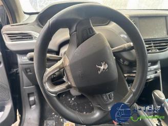 Peugeot 208 208 I (CA/CC/CK/CL), Hatchback, 2012 / 2019 1.2 12V e-THP PureTech 110 picture 15