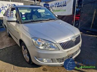 Vrakbiler auto Skoda Fabia Fabia II Combi, Combi 5-drs, 2007 / 2014 1.2 TSI 2013/5