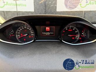 Peugeot 308 308 SW (L4/L9/LC/LJ/LR), Combi 5-drs, 2014 / 2021 1.2 12V e-THP PureTech 130 picture 26
