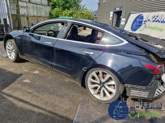 Tesla Model 3 Model 3, Sedan, 2017 Long Range 72kWh picture 8