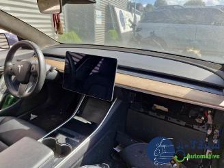 Tesla Model 3 Model 3, Sedan, 2017 Long Range 72kWh picture 15