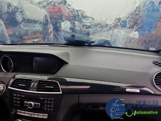 Mercedes C-klasse C AMG (C204), Coupe, 2011 6.2 C-63 AMG V8 32V Edition 507 picture 17