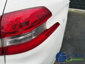 Peugeot 308 308 SW (L4/L9/LC/LJ/LR), Combi 5-drs, 2014 / 2021 1.2 12V e-THP PureTech 110 picture 31