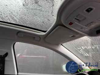 Peugeot 308 308 SW (L4/L9/LC/LJ/LR), Combi 5-drs, 2014 / 2021 1.2 12V e-THP PureTech 110 picture 15