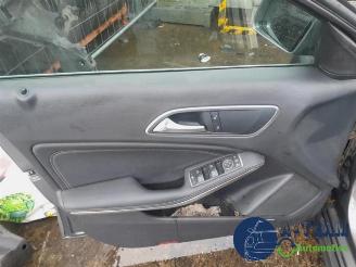 Mercedes A-klasse A (W176), Hatchback, 2012 / 2018 2.2 A-200 CDI, A-200d 16V picture 17