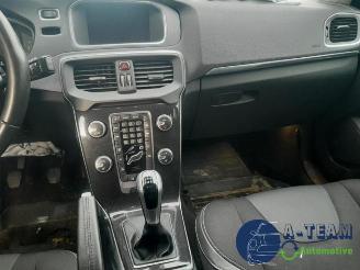 Volvo V-40 V40 (MV), Hatchback 5-drs, 2012 / 2019 2.0 D3 16V picture 18