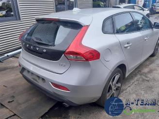 Volvo V-40 V40 (MV), Hatchback 5-drs, 2012 / 2019 2.0 D3 16V picture 11