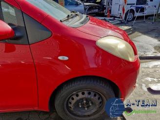 Toyota Yaris Yaris II (P9), Hatchback, 2005 / 2014 1.3 16V VVT-i picture 9