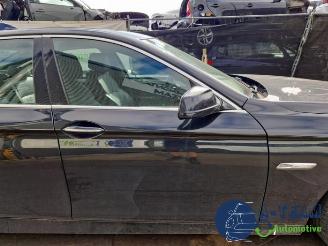 BMW 5-serie 5 serie (F10), Sedan, 2009 / 2016 530d 24V picture 10