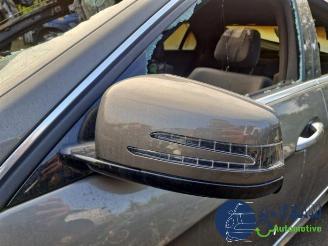 demontáž osobní automobily Mercedes E-klasse E (W212), Sedan, 2009 / 2016 E-550 5.5 V8 32V 4-Matic 2010/12