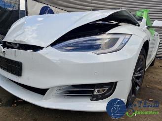 Tesla Model S Model S, Liftback, 2012 / 2026 100D picture 2