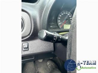 Toyota Yaris Yaris III (P13), Hatchback, 2010 / 2020 1.0 12V VVT-i picture 24