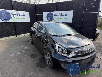 Kia Rio Rio III (UB), Hatchback, 2011 / 2017 1.2 CVVT 16V picture 3