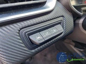 Renault Clio Clio V (RJAB), Hatchback 5-drs, 2019 1.0 TCe 100 12V picture 32