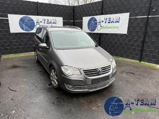 Coche siniestrado Volkswagen Touran Touran (1T1/T2), MPV, 2003 / 2010 1.4 16V TSI 140 2010/1