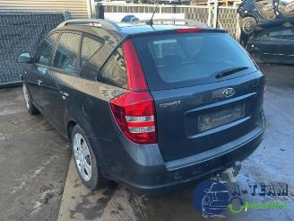 Kia Cee d Cee'd Sporty Wagon (EDF), Combi, 2007 / 2012 1.6 CVVT 16V picture 2