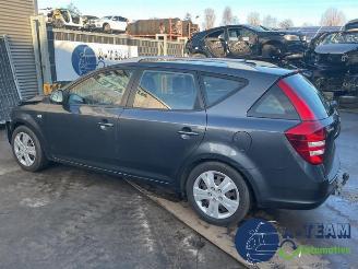 Kia Cee d Cee'd Sporty Wagon (EDF), Combi, 2007 / 2012 1.6 CVVT 16V picture 5