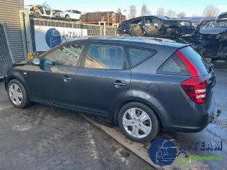 Kia Cee d Cee'd Sporty Wagon (EDF), Combi, 2007 / 2012 1.6 CVVT 16V picture 5