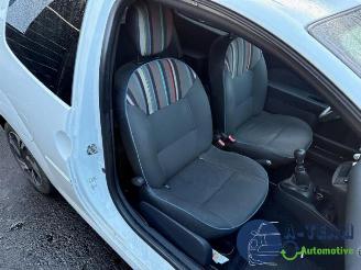 Renault Twingo Twingo II (CN), Hatchback 3-drs, 2007 / 2014 1.2 16V picture 17