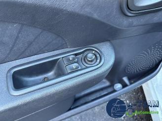 Renault Twingo Twingo II (CN), Hatchback 3-drs, 2007 / 2014 1.2 16V picture 20