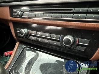 BMW 5-serie 5 serie Touring (F11), Combi, 2009 / 2017 520i 16V picture 16