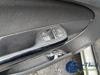 Opel Corsa Corsa D, Hatchback, 2006 / 2014 1.2 16V picture 14